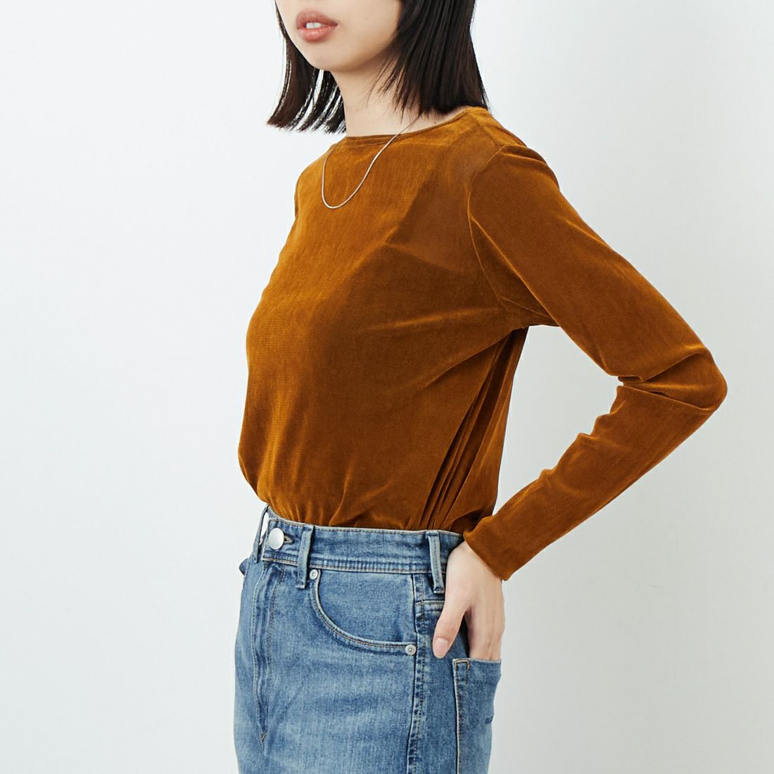 USINE [ユジーヌ] フロッキーチュールボートネックTシャツ [21256064] 044 ｷｬﾒﾙ &&モデル身長：162cm 着用サイズ：F&&