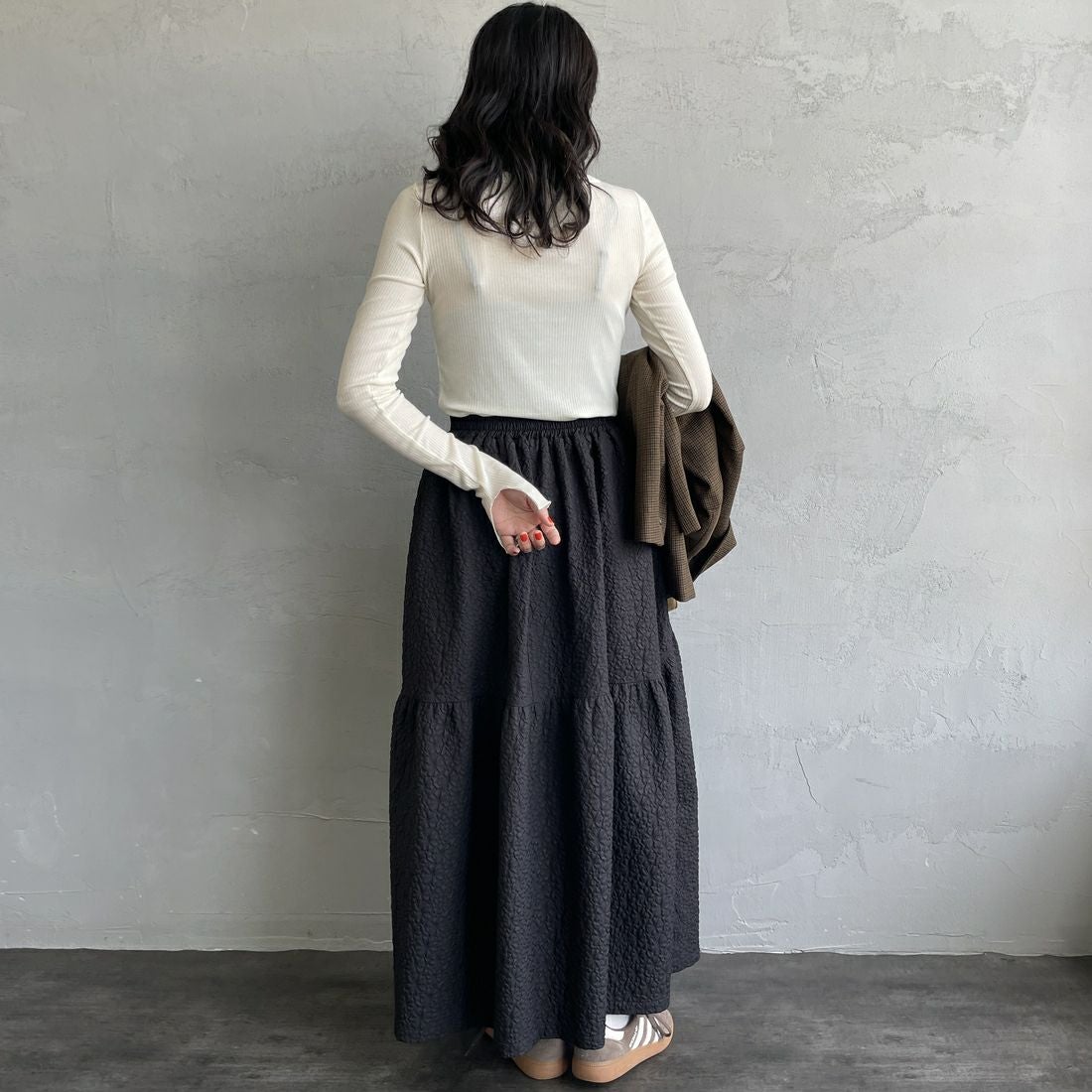 USINE [ユジーヌ] カシミアシルク シアーボートネックカットソー [21256066] 031 ｵﾌ &&モデル身長：160cm 着用サイズ：36&&