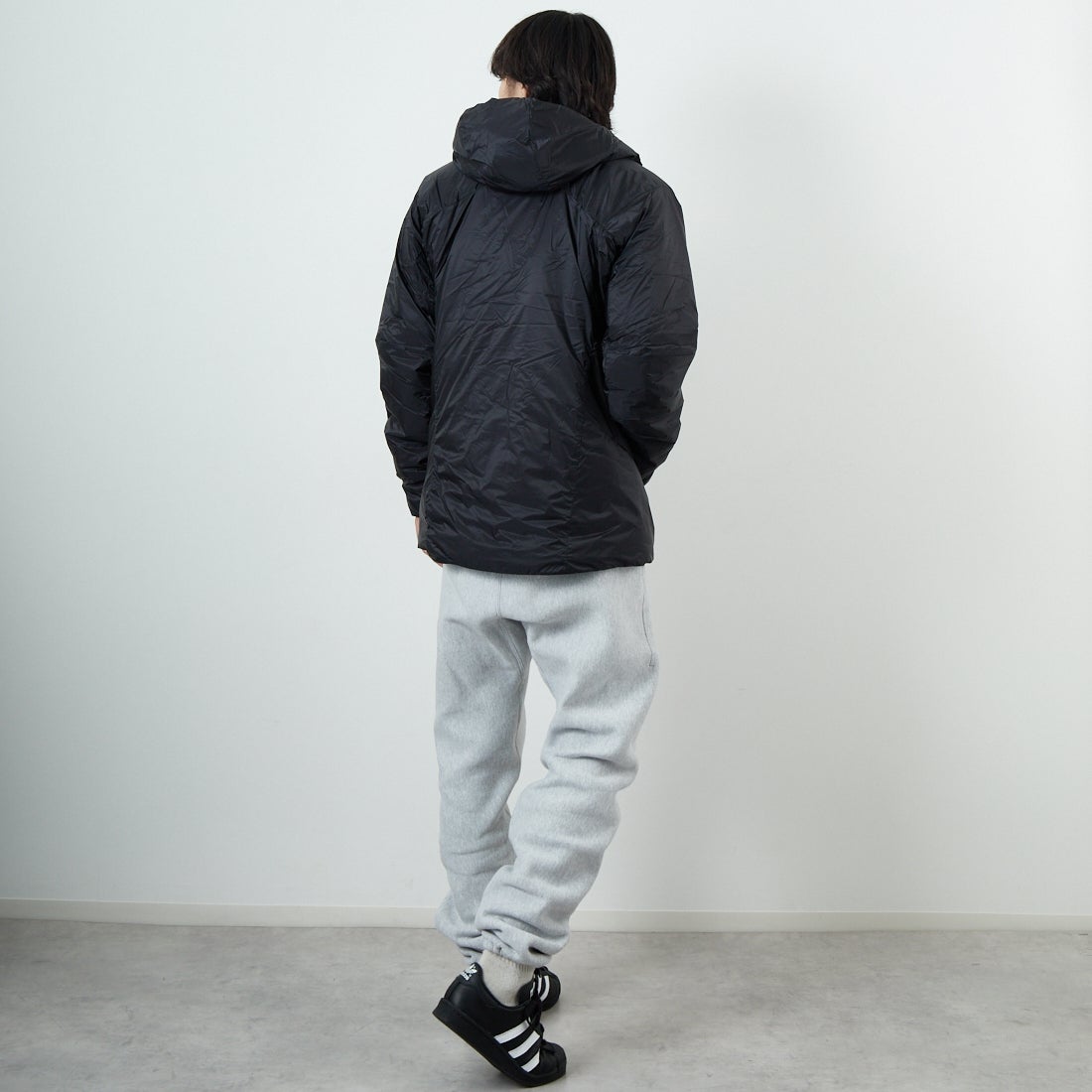 patagonia [パタゴニア] メンズ DASパーカー [85350] BLKP &&モデル身長：179cm 着用サイズ：S&&