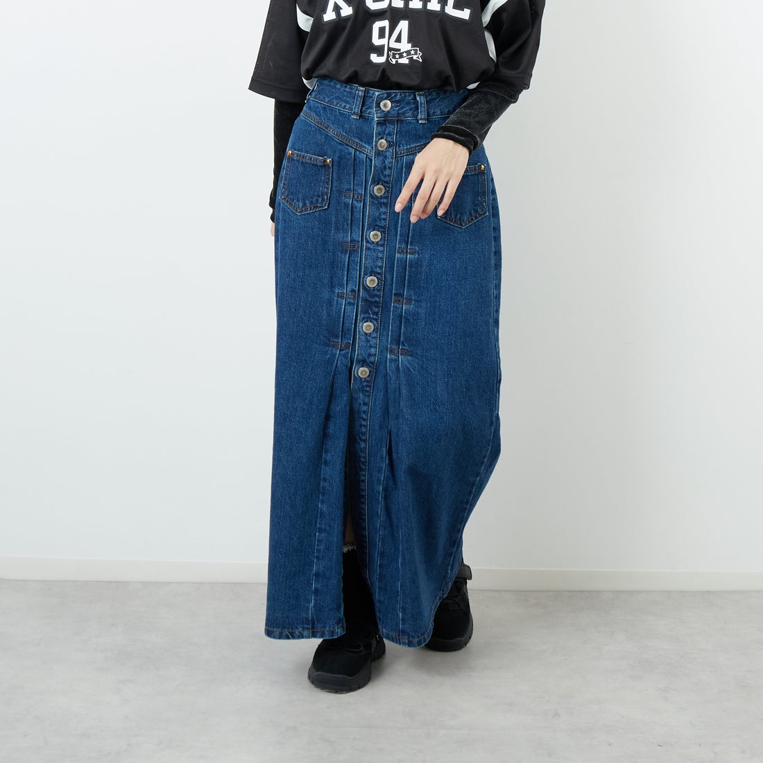 40 MID BLU&&モデル身長：162cm 着用サイズ：S&&