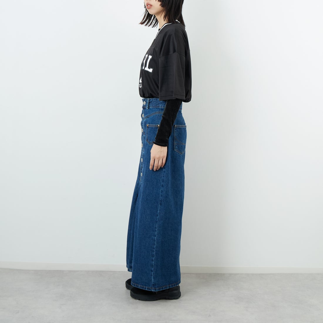 SOMETHING [サムシング] ロングデニムスカート [SA1605] 40 MID BLU &&モデル身長：162cm 着用サイズ：S&&