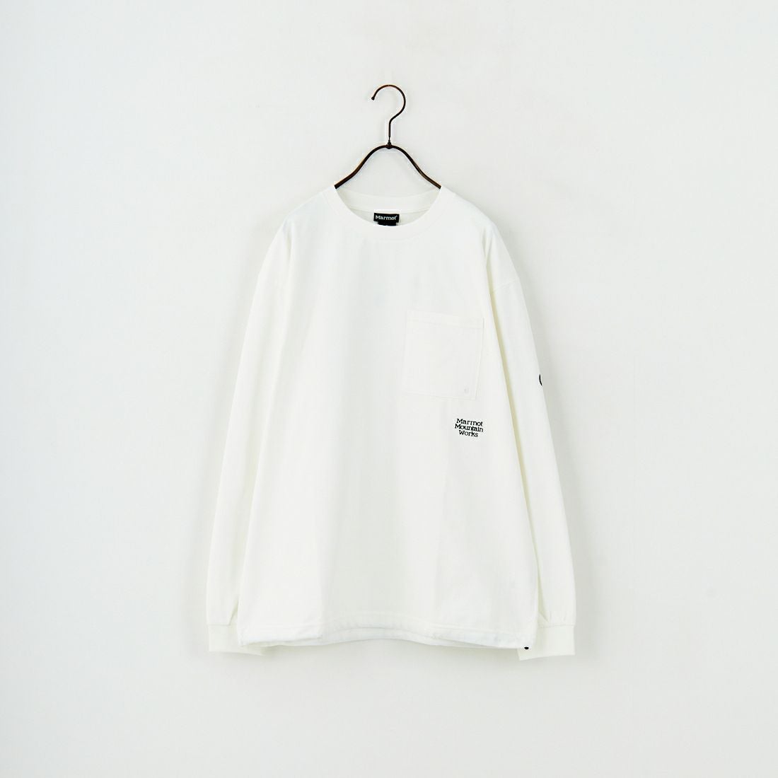 Marmot [マーモット] 別注 ドローコード付き ワンポイントロゴ ロングスリーブポケットTシャツ [MTFW25U04IN-JF] WHITE