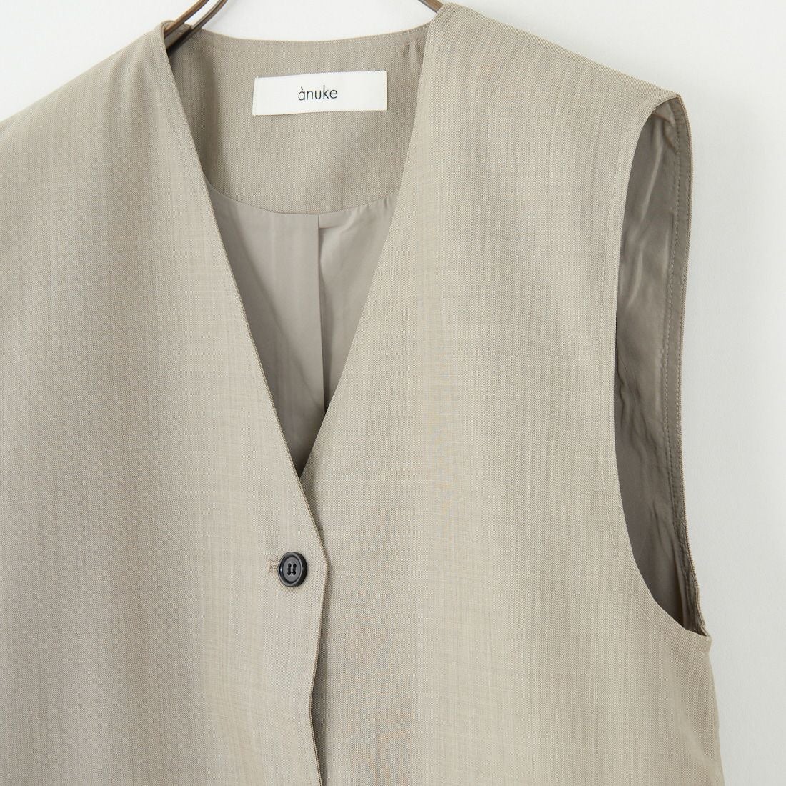 anuke [アンヌーク] Vネック ステッチベスト [62520112] BEG