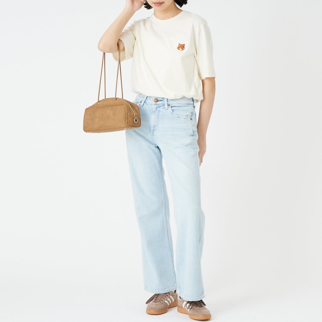 MAISON KITSUNE [メゾン キツネ] フォックスヘッド レギュラーTシャツ [PM00107KJ7026] 0063 NOBLE &&モデル身長：162cm 着用サイズ：XS&&