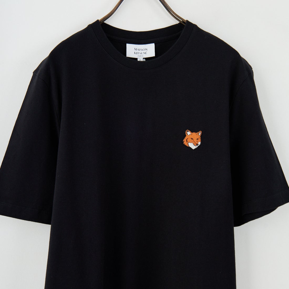 MAISON KITSUNE [メゾン キツネ] フォックスヘッド レギュラーTシャツ [PM00107KJ7026] P199 BLACK