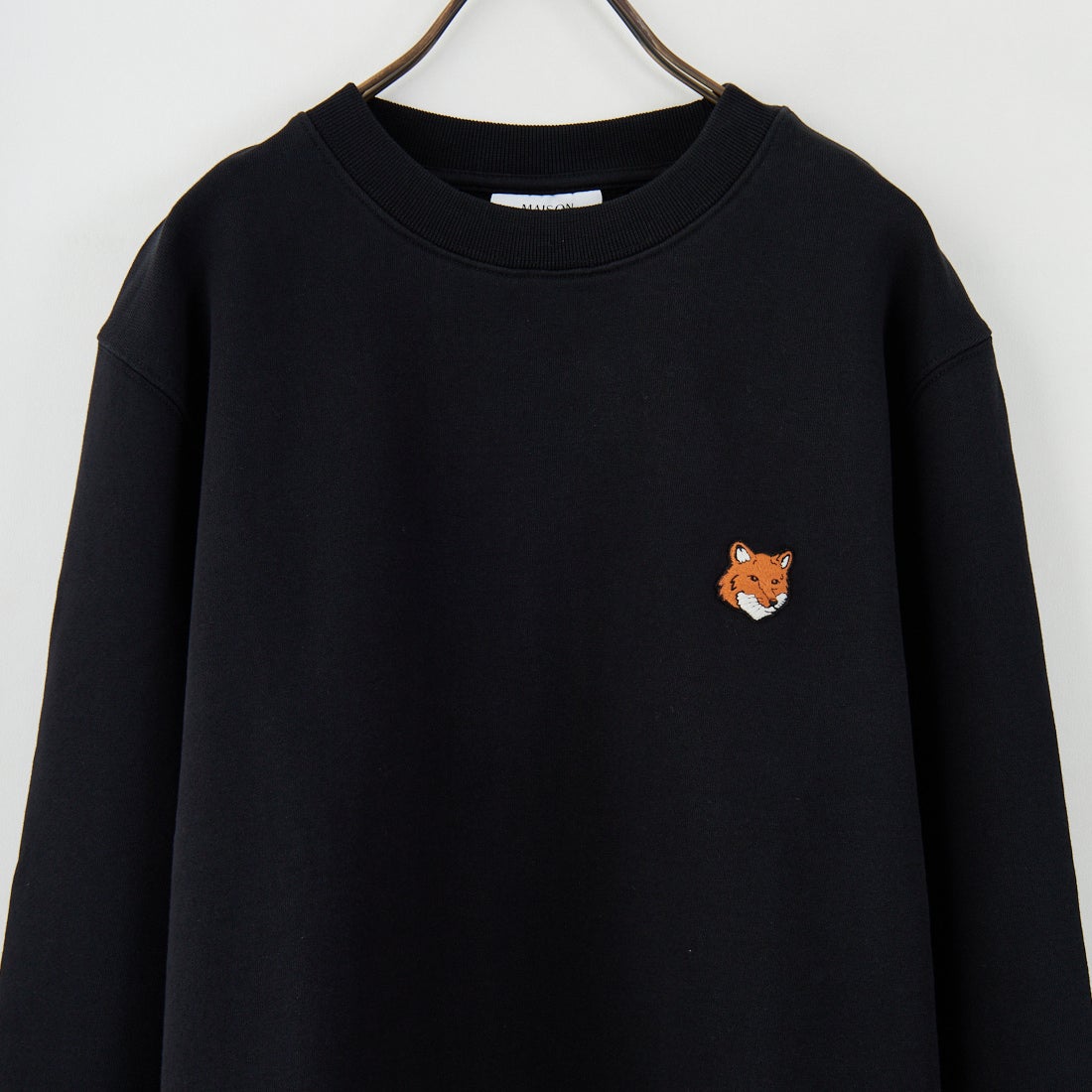 MAISON KITSUNE [メゾン キツネ] フォックスヘッド レギュラースウェット [PM00303KM0340] P199 BLACK