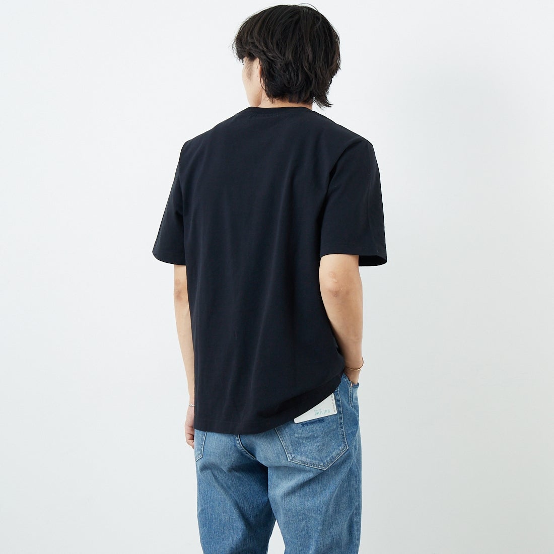 MAISON KITSUNE [メゾン キツネ] パーティーフォックス コンフォートTシャツ [PM00116KJ7025] P199 BLACK &&モデル身長：179cm 着用サイズ：S&&
