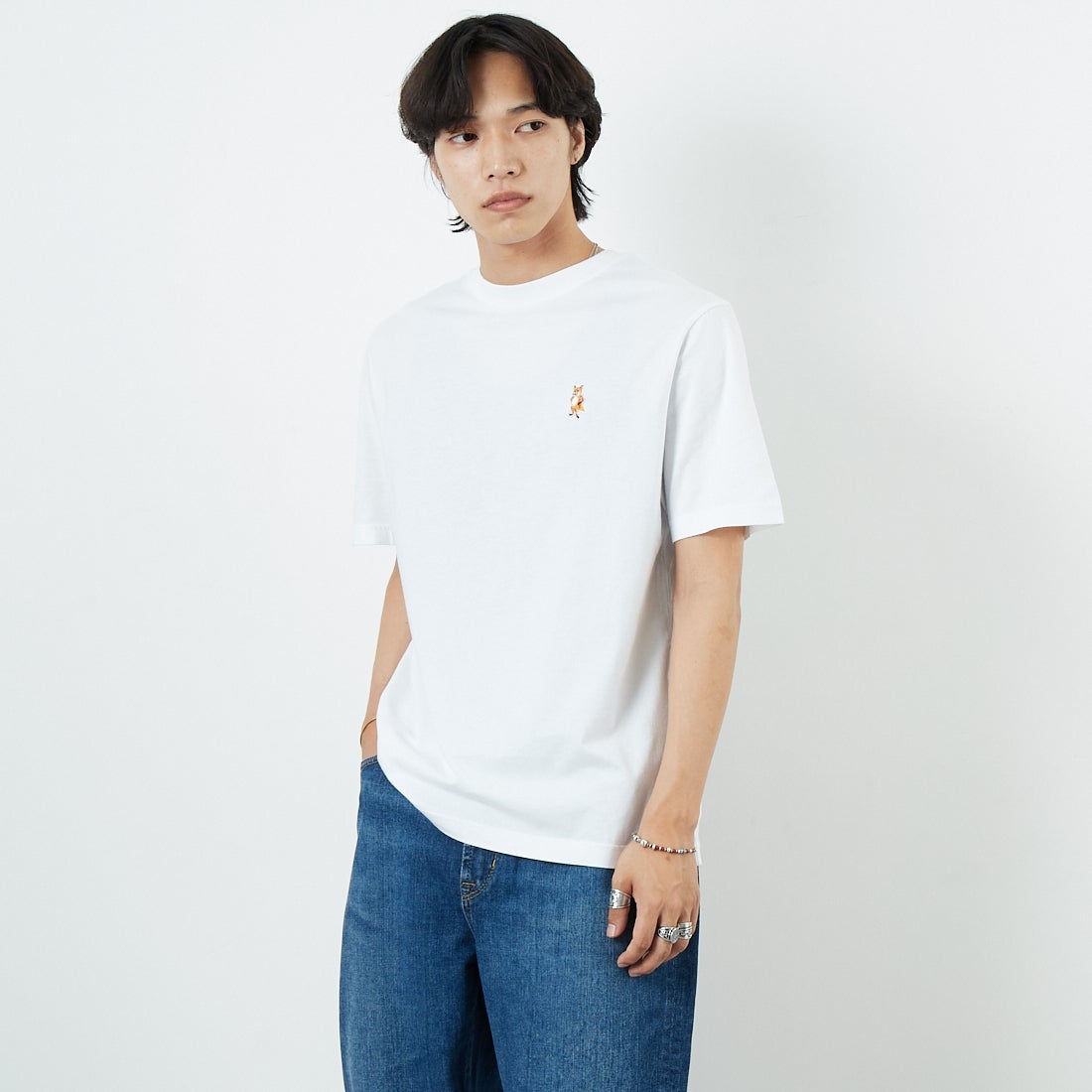 P100 WHITE&&モデル身長：179cm 着用サイズ：S&&