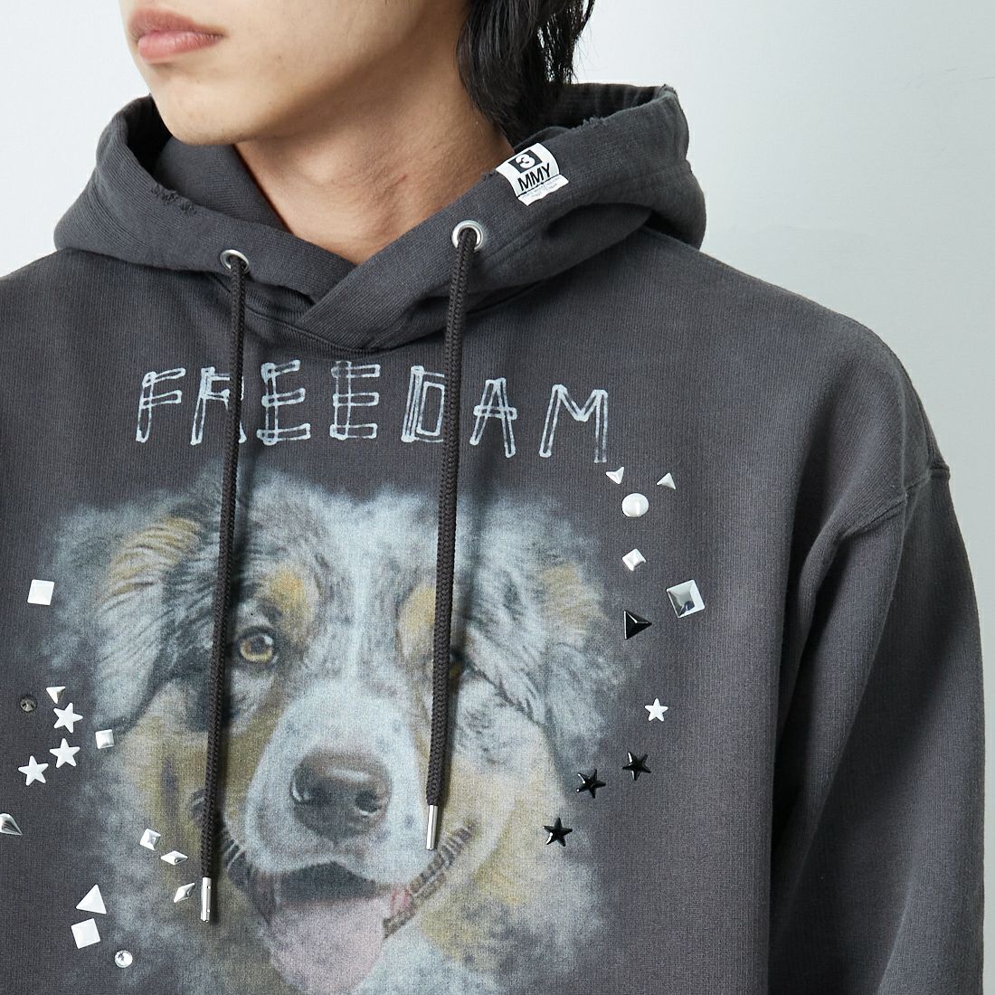 Maison MIHARA YASUHIRO [メゾン ミハラヤスヒロ] エンベリッシュド ダメージフーディ [J15HD722] BLACK &&モデル身長：179cm 着用サイズ：44&&