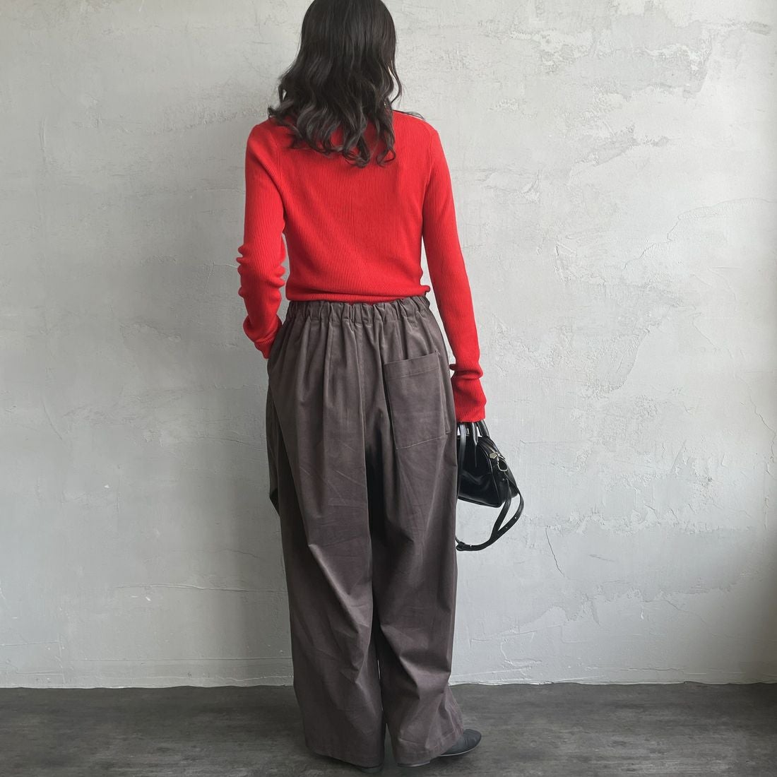 mizuiro ind [ミズイロインド] 別注 コーデュロイワイドパンツ [50053-JF] BROWN &&モデル身長：160cm 着用サイズ：F&&