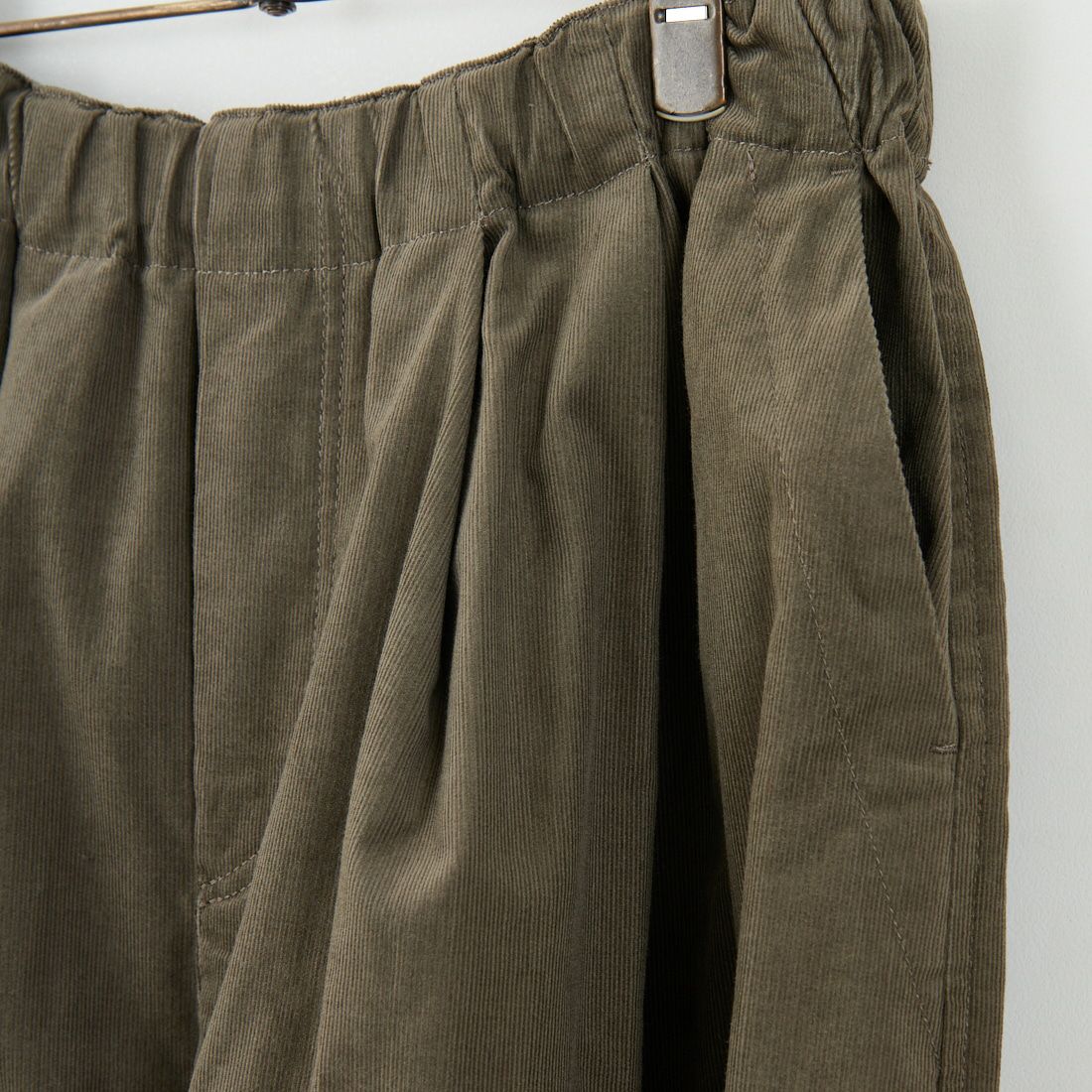 mizuiro ind [ミズイロインド] 別注 コーデュロイワイドパンツ [50053-JF] KHAKI