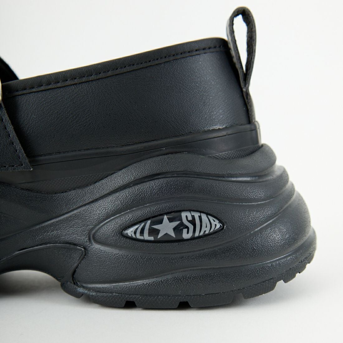 CONVERSE [コンバース] オールスター サージトレーナーMJ ST OX [AS-SURGETRAINER-MJ-S] ﾌﾞﾗｯｸ