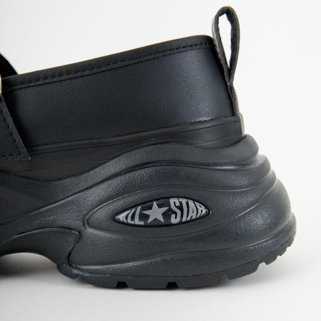 CONVERSE [コンバース] オールスター サージトレーナーMJ ST OX [AS-SURGETRAINER-MJ-S] ﾌﾞﾗｯｸ