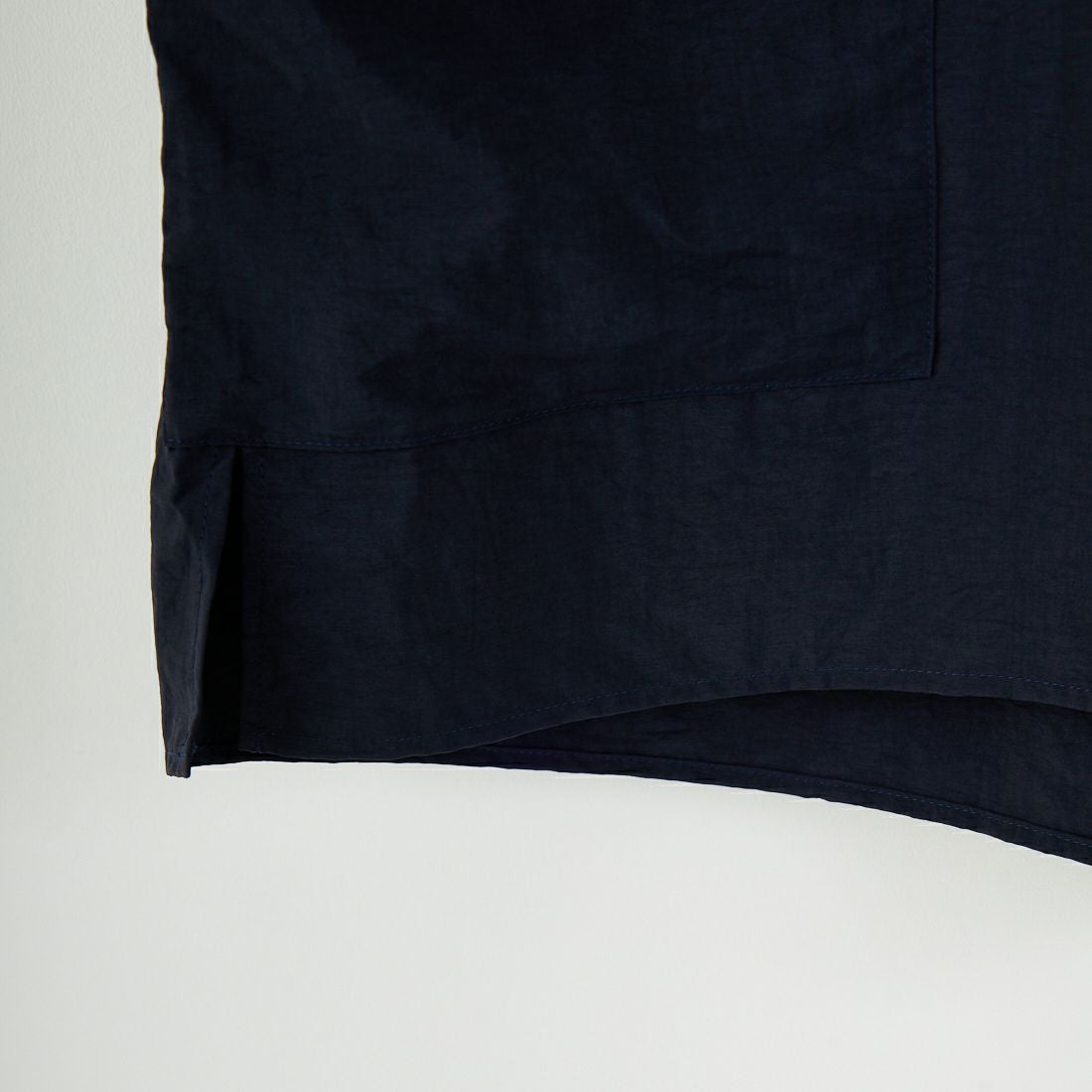 amne [アンヌ] ナイロンパークシャツ [AMN-SH-053] NAVY