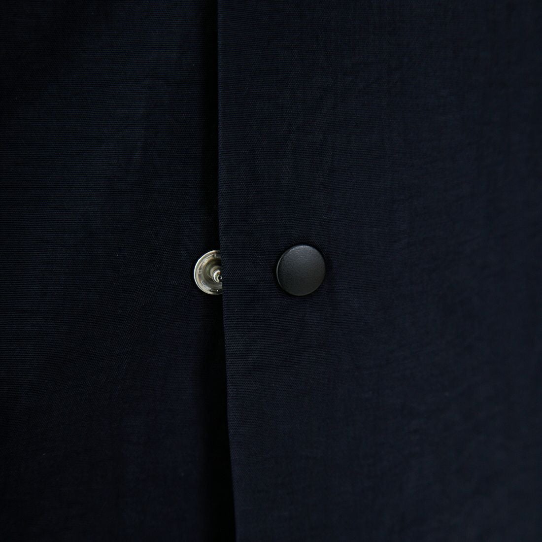 amne [アンヌ] ナイロンパークシャツ [AMN-SH-053] NAVY