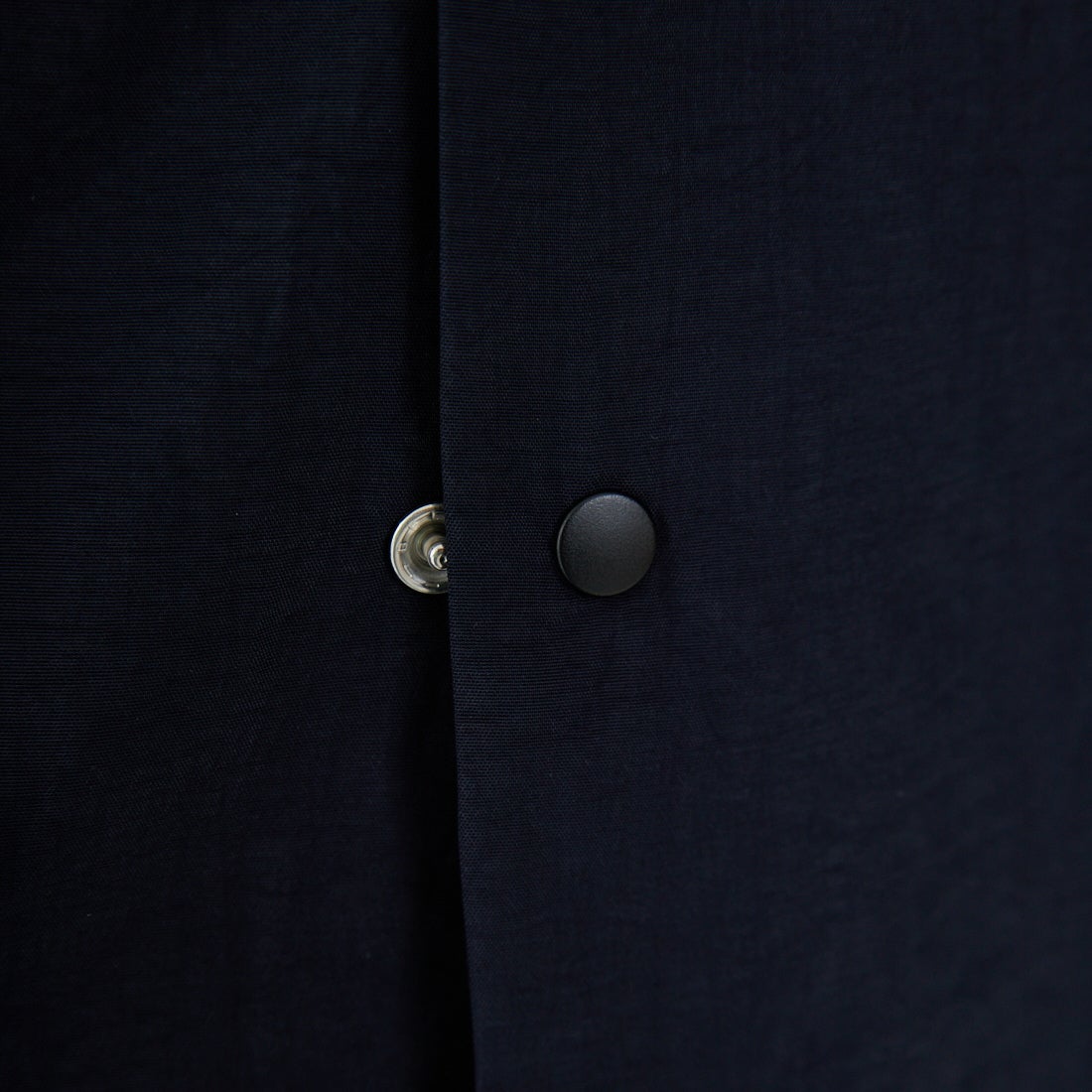 amne [アンヌ] ナイロンパークシャツ [AMN-SH-053] NAVY