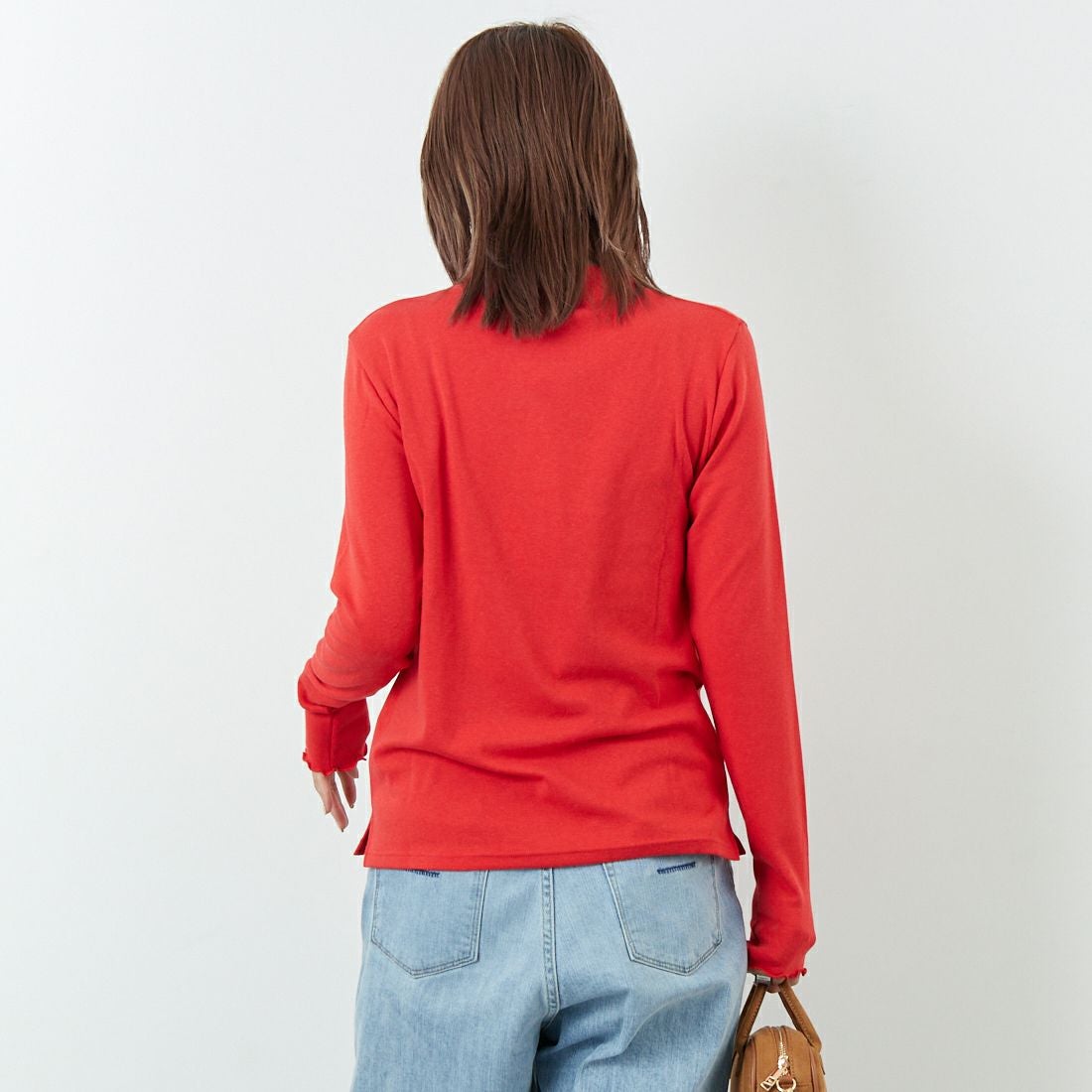 Kelen [ケレン] ハイネックカットソー [LKL25FCS2004] RED &&モデル身長：167cm 着用サイズ：F&&