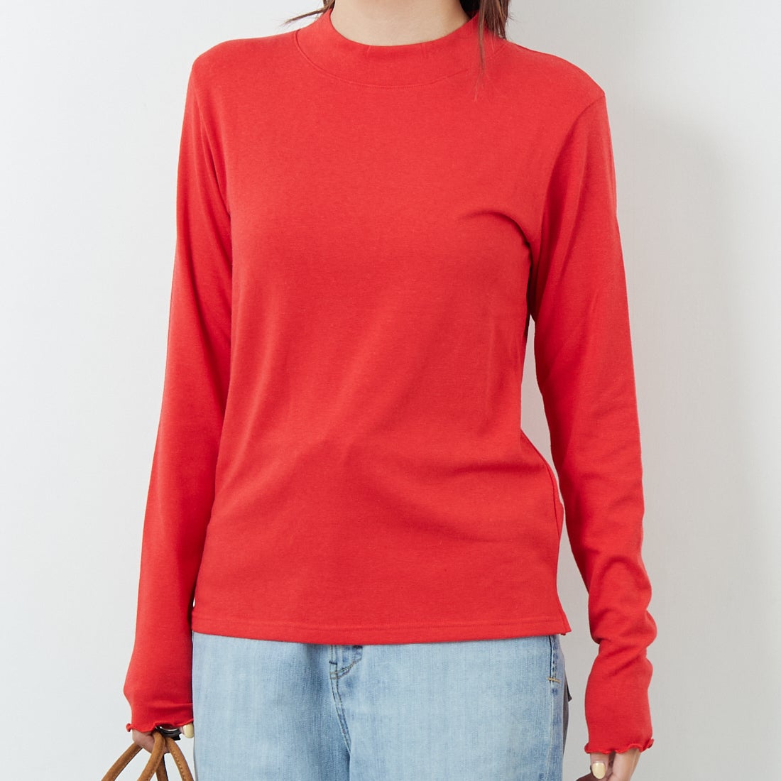 Kelen [ケレン] ハイネックカットソー [LKL25FCS2004] RED &&モデル身長：167cm 着用サイズ：F&&