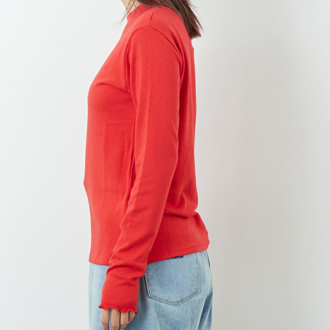 Kelen [ケレン] ハイネックカットソー [LKL25FCS2004] RED &&モデル身長：167cm 着用サイズ：F&&