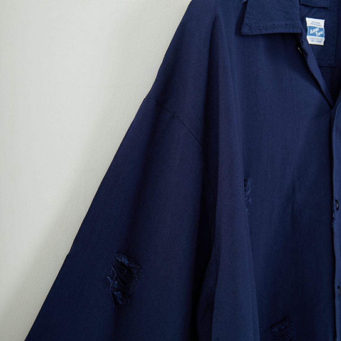 ARMY TWILL SANFORIZED [アーミーツイル サンフォライズド] ダメージソフトツイルシャツ [AM-2557002] NAVY