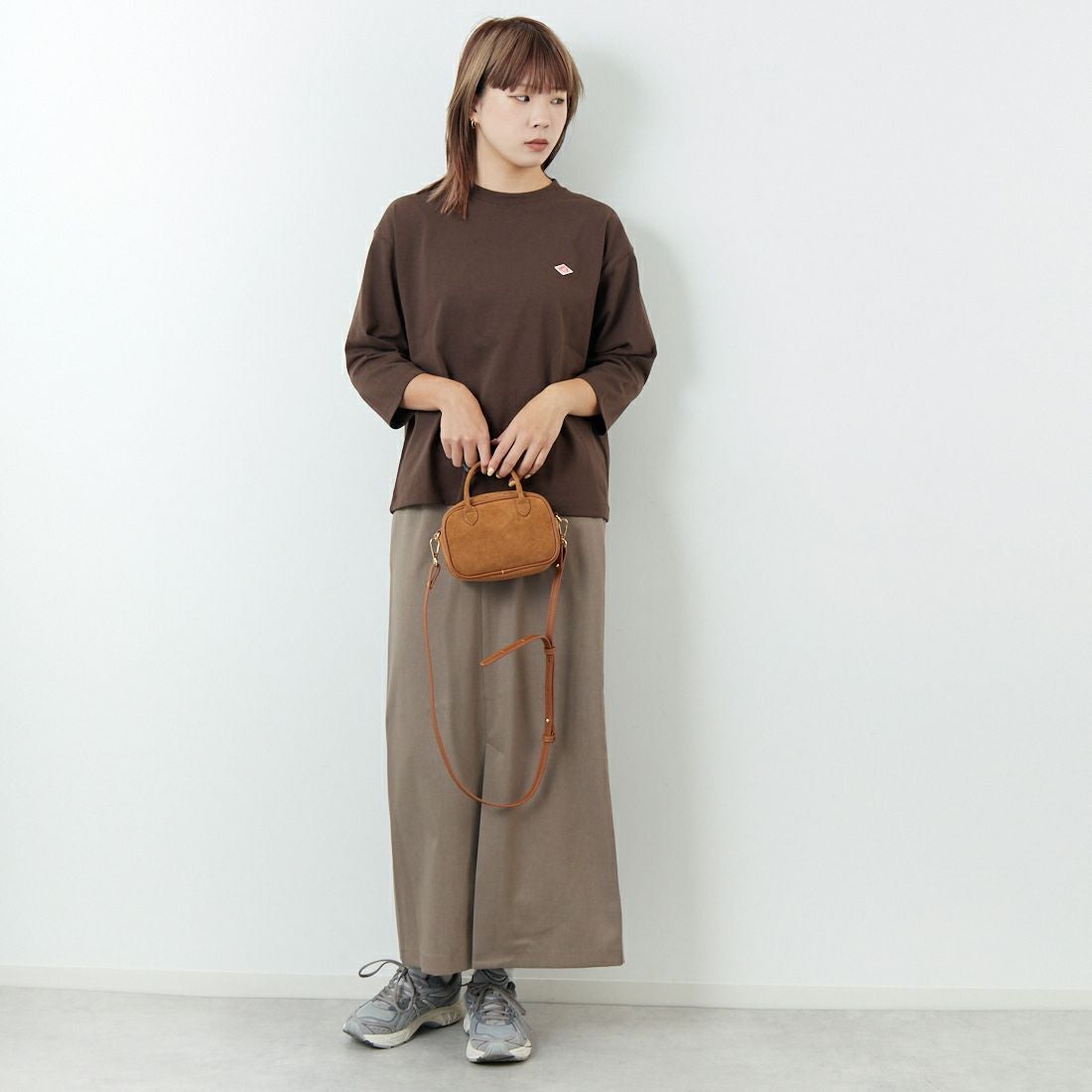 USINE [ユジーヌ] イージーケアツイルタイトスカート [21256058] 035 ﾓｶ &&モデル身長：167cm 着用サイズ：38&&