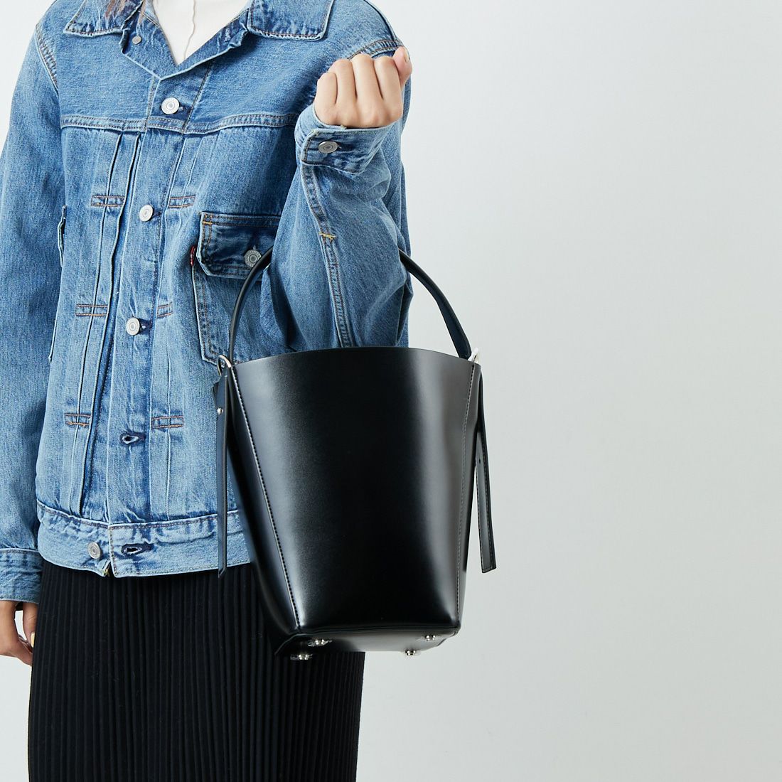 &MyuQ [アンドミューク] LIBER バケツ型トートバッグ [MCB114] BLACK