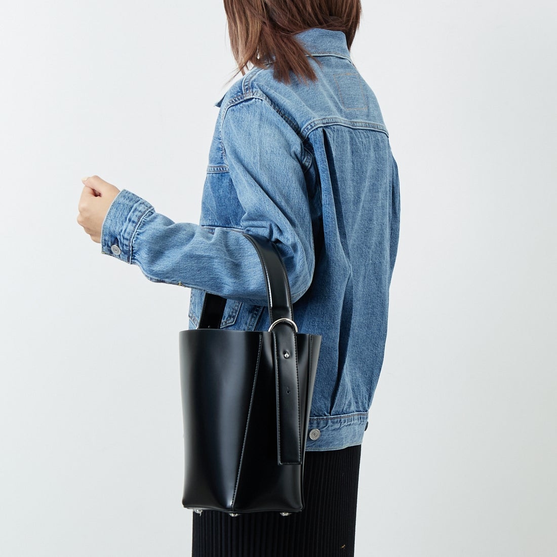 &MyuQ [アンドミューク] LIBER バケツ型トートバッグ [MCB114] BLACK
