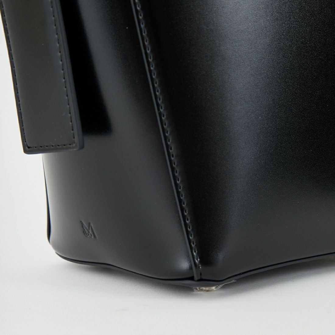 &MyuQ [アンドミューク] LIBER バケツ型トートバッグ [MCB114] BLACK