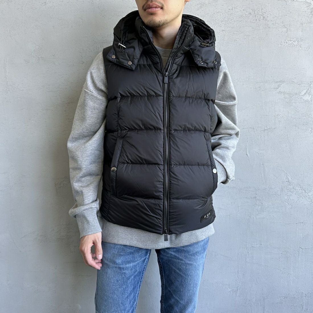 BLACK&&モデル身長：168cm 着用サイズ：2&&