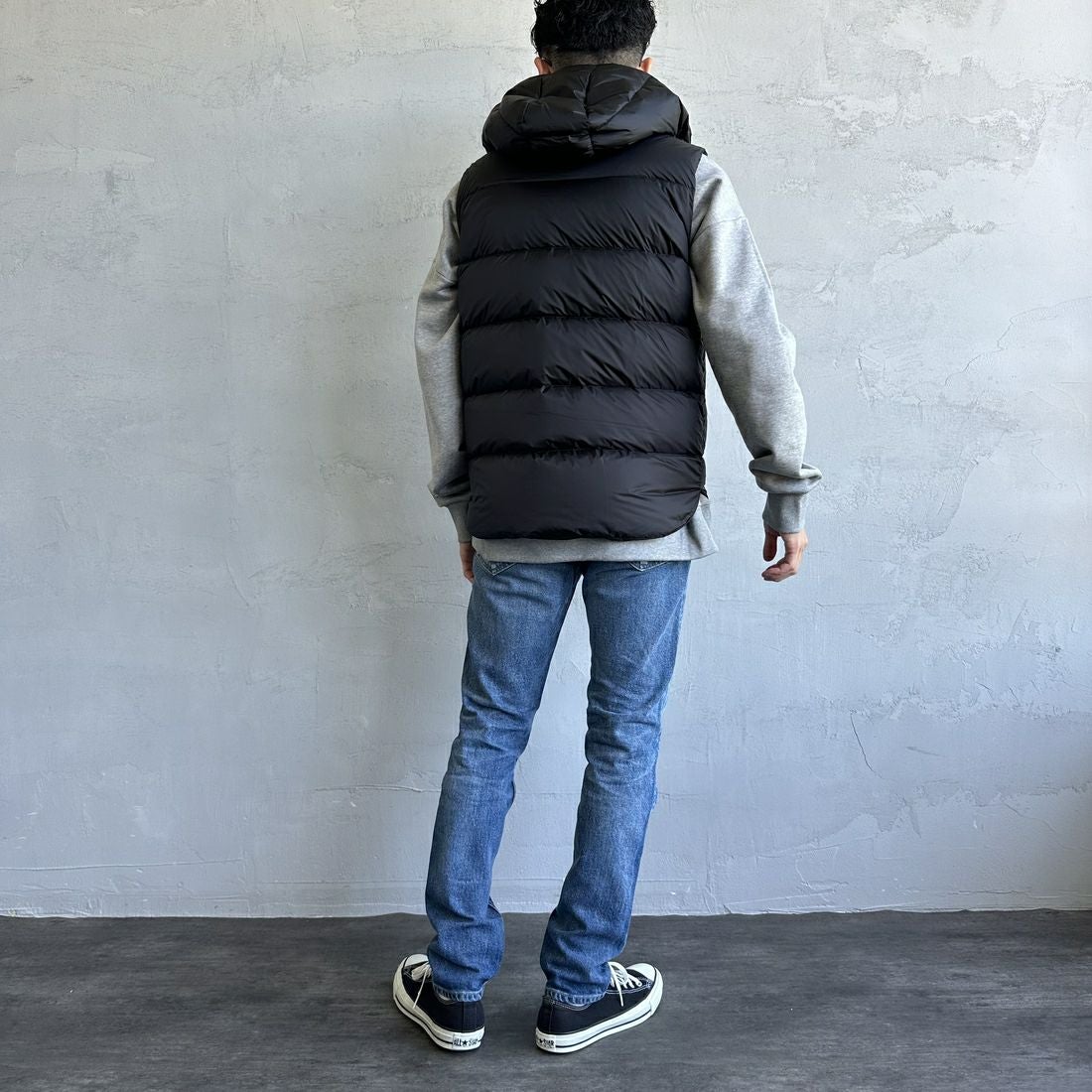 TATRAS [タトラス] POSEIDONE ダウンベスト [MJXA0003013588] BLACK &&モデル身長：168cm 着用サイズ：2&&