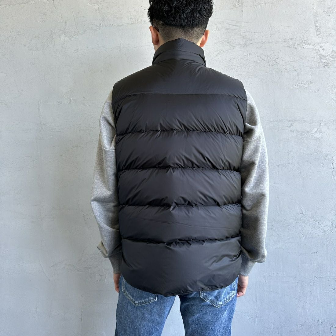 TATRAS [タトラス] POSEIDONE ダウンベスト [MJXA0003013588] BLACK &&モデル身長：168cm 着用サイズ：2&&