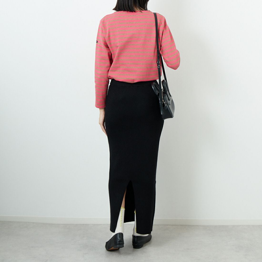 USINE [ユジーヌ] リブニットタイトスカート [IN1-KT-5] BLACK &&モデル身長：162cm 着用サイズ：36&&