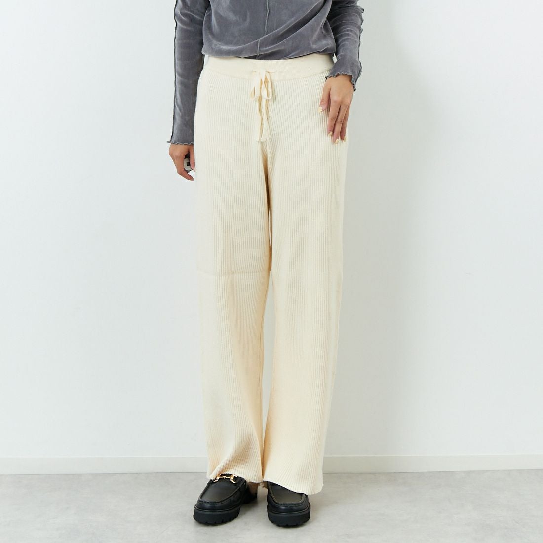 USINE [ユジーヌ] リブニットワイドパンツ [IN2-KT-5] OFF &&モデル身長：167cm 着用サイズ：38&&