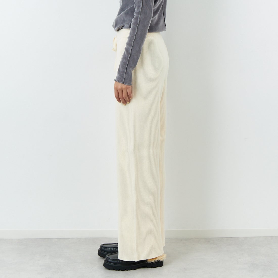 USINE [ユジーヌ] リブニットワイドパンツ [IN2-KT-5] OFF &&モデル身長：167cm 着用サイズ：38&&