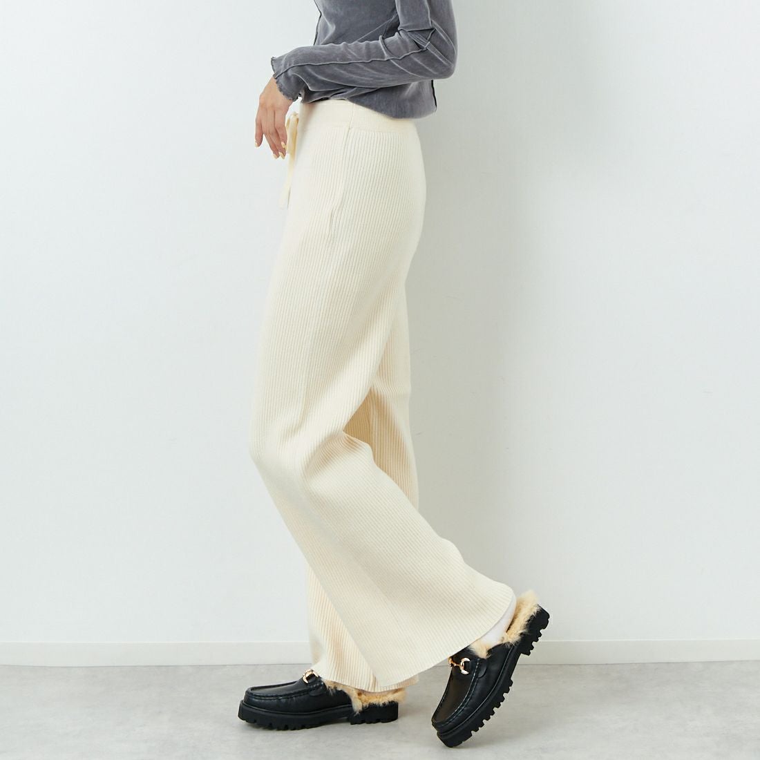 USINE [ユジーヌ] リブニットワイドパンツ [IN2-KT-5] OFF &&モデル身長：167cm 着用サイズ：38&&