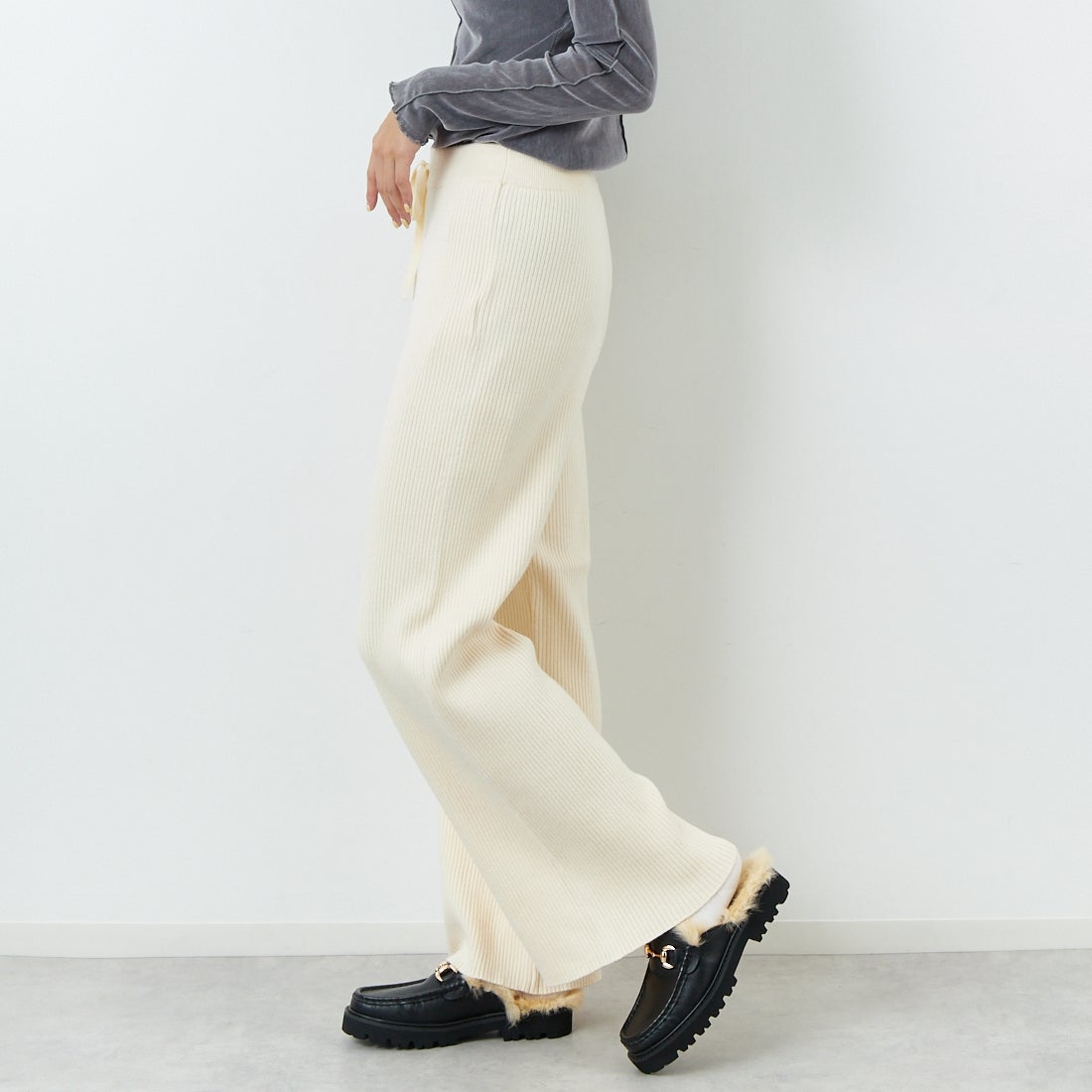 USINE [ユジーヌ] リブニットワイドパンツ [IN2-KT-5] OFF &&モデル身長：167cm 着用サイズ：38&&