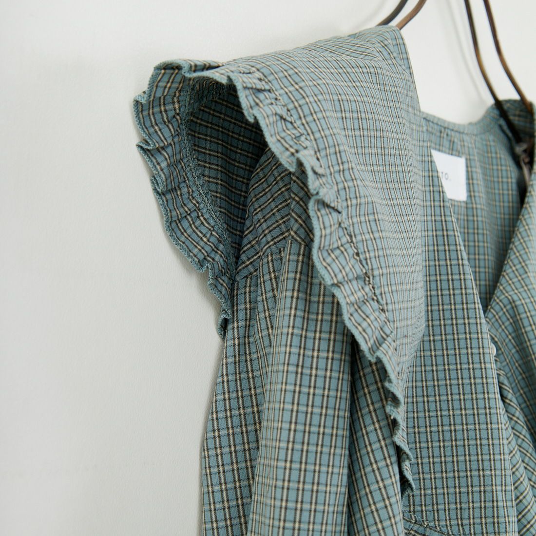 WHYTO. [ホワイト] チェックフリルブラウス [WHT25FBL4077] LTBLUE