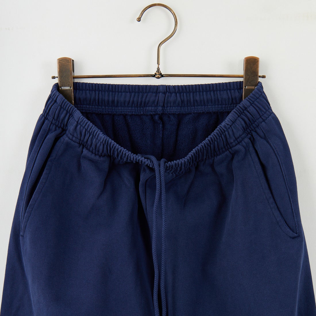 Sporty&Rich [スポーティアンドリッチ] NY テニスクラブ スウェットパンツ [PA036621402] DK.NAVY