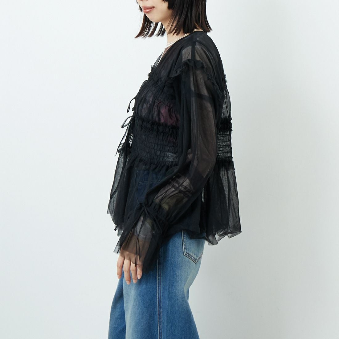 MAISON SPECIAL [メゾンスペシャル] 2WAYフリルギャザーチュールトップス [21252315707] BLK &&モデル身長：162cm 着用サイズ：F&&