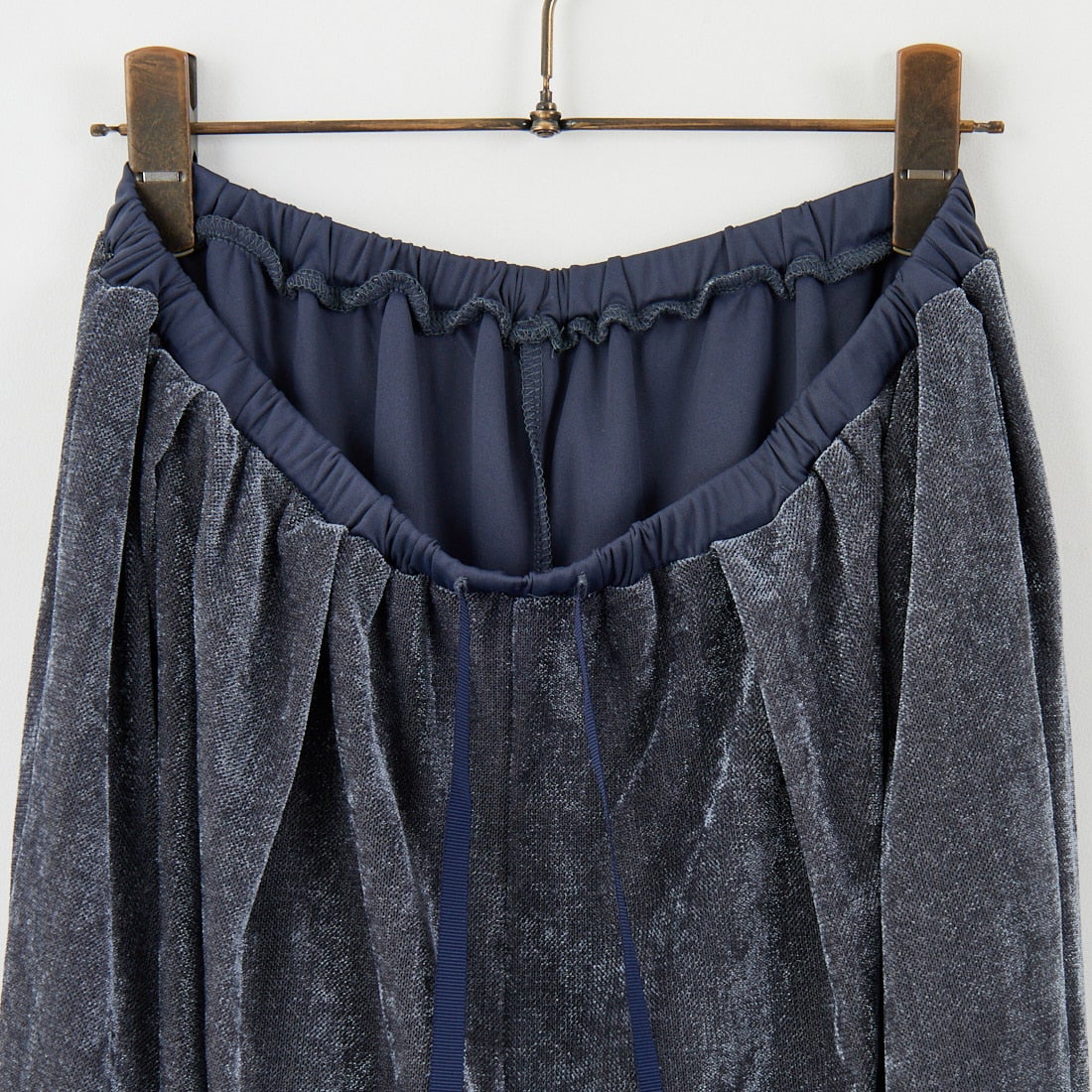 CHIGNON [シニヨン] ベロアメッシュパンツ [3754-053KK] GRAY