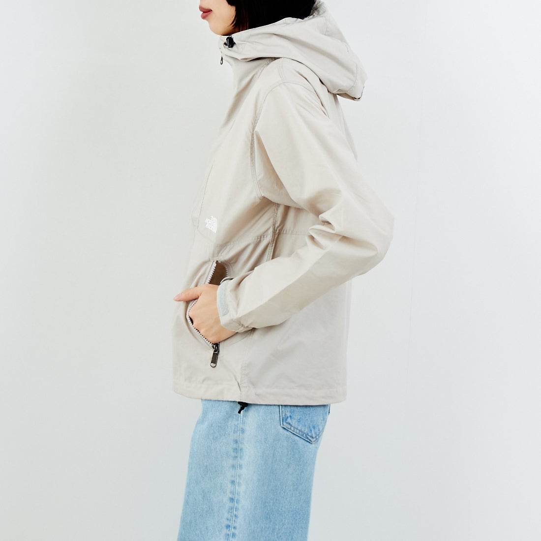 THE NORTH FACE [ザ ノースフェイス] コンパクトジャケット [NPW72530] FI &&モデル身長：162cm 着用サイズ：M&&