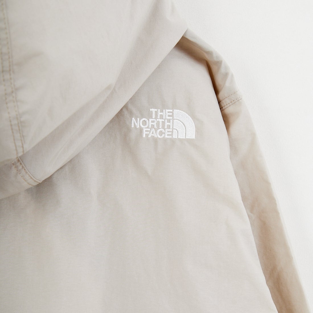 THE NORTH FACE [ザ ノースフェイス] コンパクトジャケット [NPW72530] FI