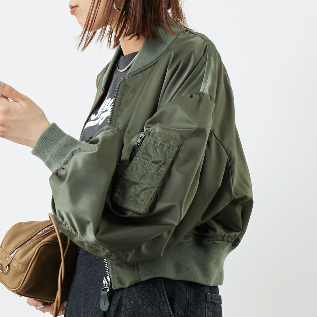 RhodolirioN [ロドリリオン] L-2Bタイプ スモールジャケット [RV1027] A OLIVE &&モデル身長：160cm 着用サイズ：1&&