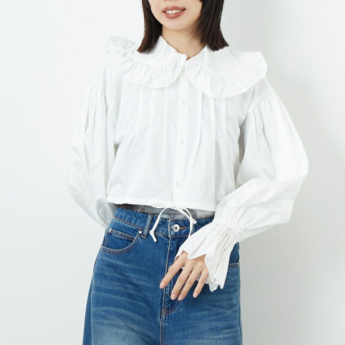 RhodolirioN [ロドリリオン] モノステッチスペンサーシャツ [RV1041] A WHITE &&モデル身長：162cm 着用サイズ：ONE SIZE&&