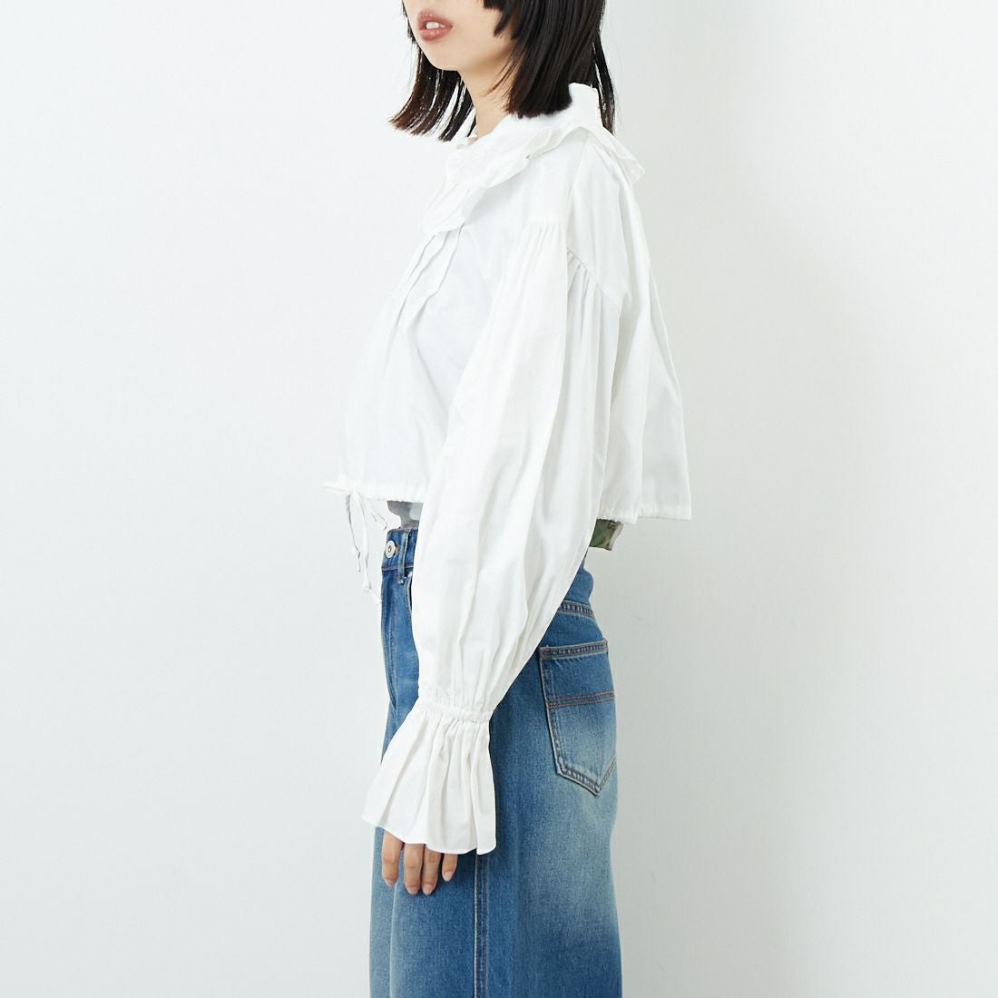 RhodolirioN [ロドリリオン] モノステッチスペンサーシャツ [RV1041] A WHITE &&モデル身長：162cm 着用サイズ：ONE SIZE&&