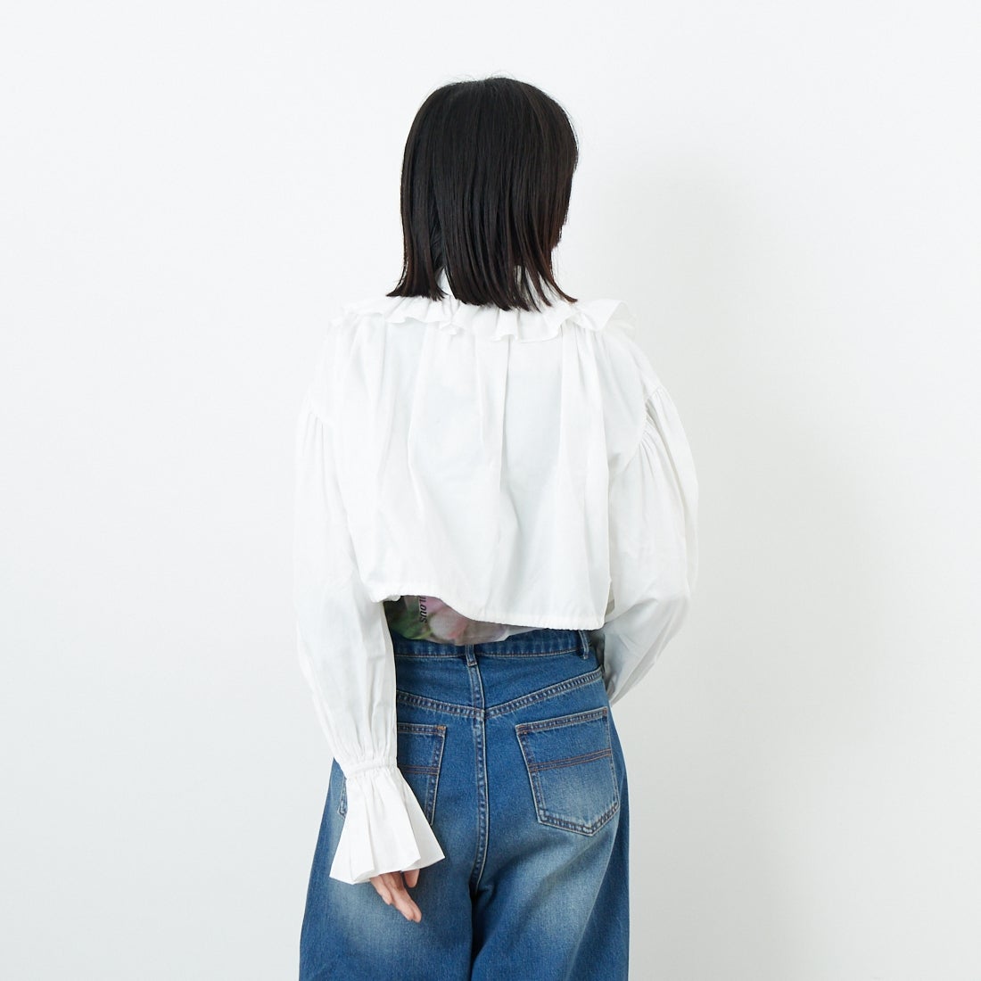 RhodolirioN [ロドリリオン] モノステッチスペンサーシャツ [RV1041] A WHITE &&モデル身長：162cm 着用サイズ：ONE SIZE&&