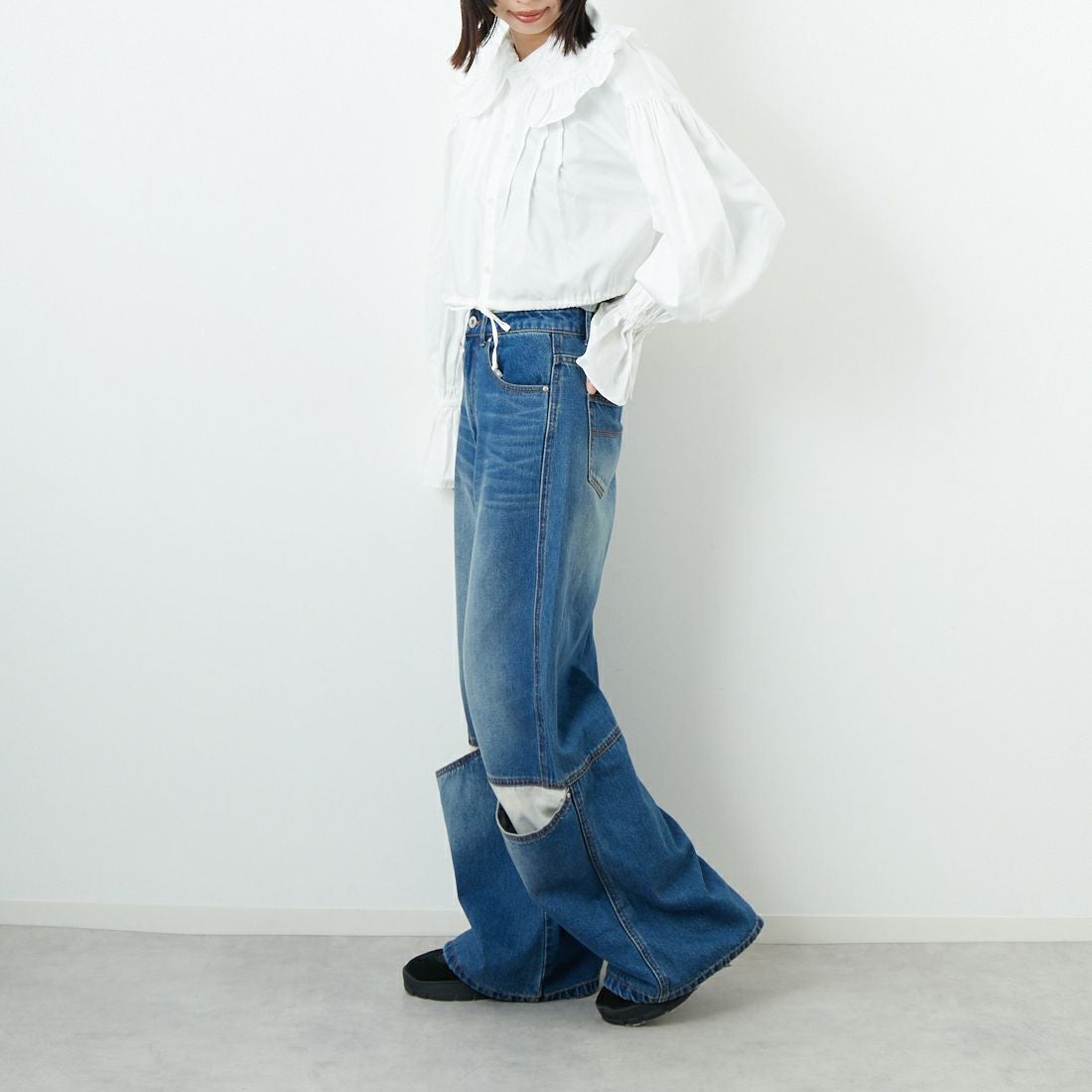 RhodolirioN [ロドリリオン] モノステッチスペンサーシャツ [RV1041] A WHITE &&モデル身長：162cm 着用サイズ：ONE SIZE&&