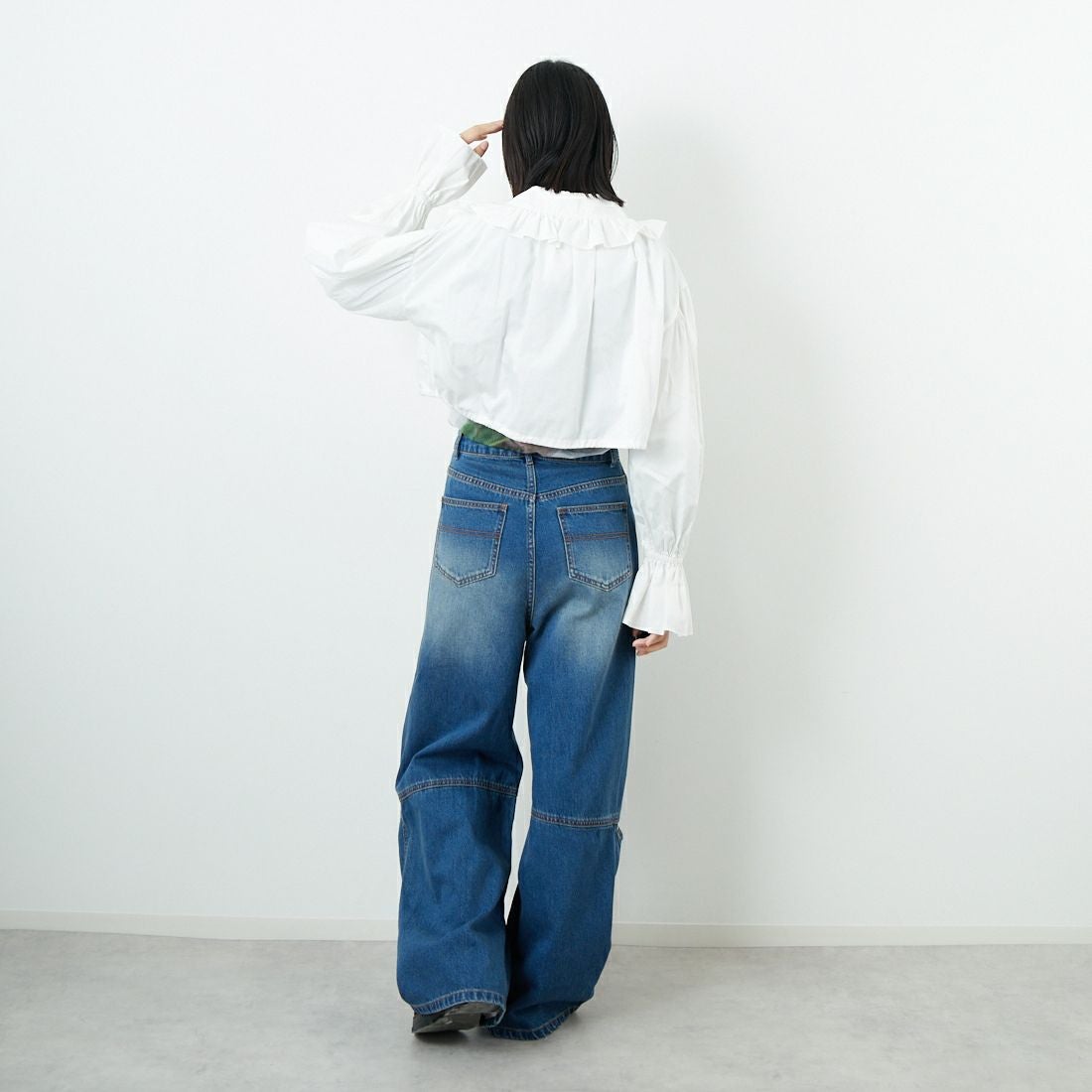 RhodolirioN [ロドリリオン] モノステッチスペンサーシャツ [RV1041] A WHITE &&モデル身長：162cm 着用サイズ：ONE SIZE&&