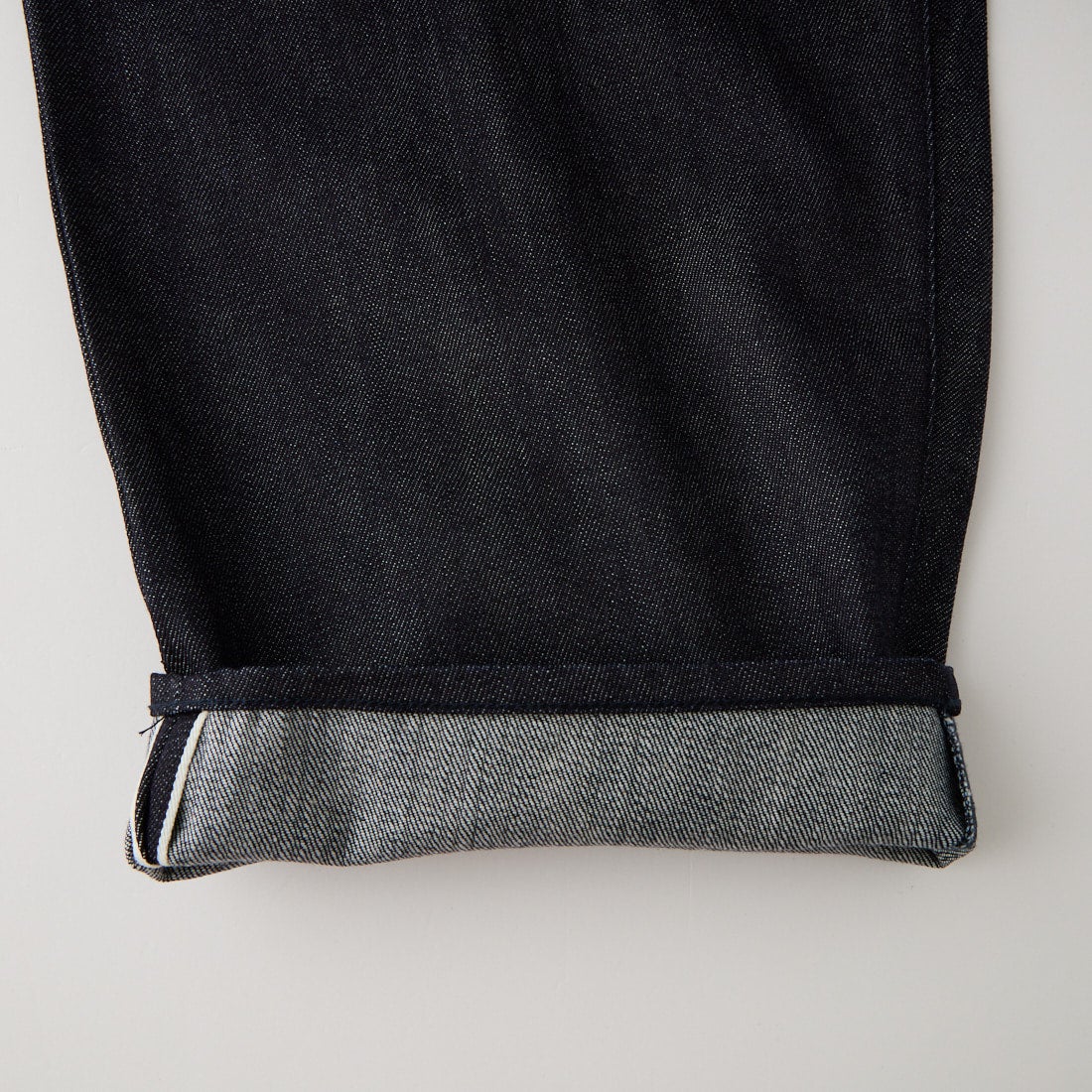 STILL BY HAND [スティルバイハンド] ディープタックワイドデニムパンツ [DN01253] NAVY