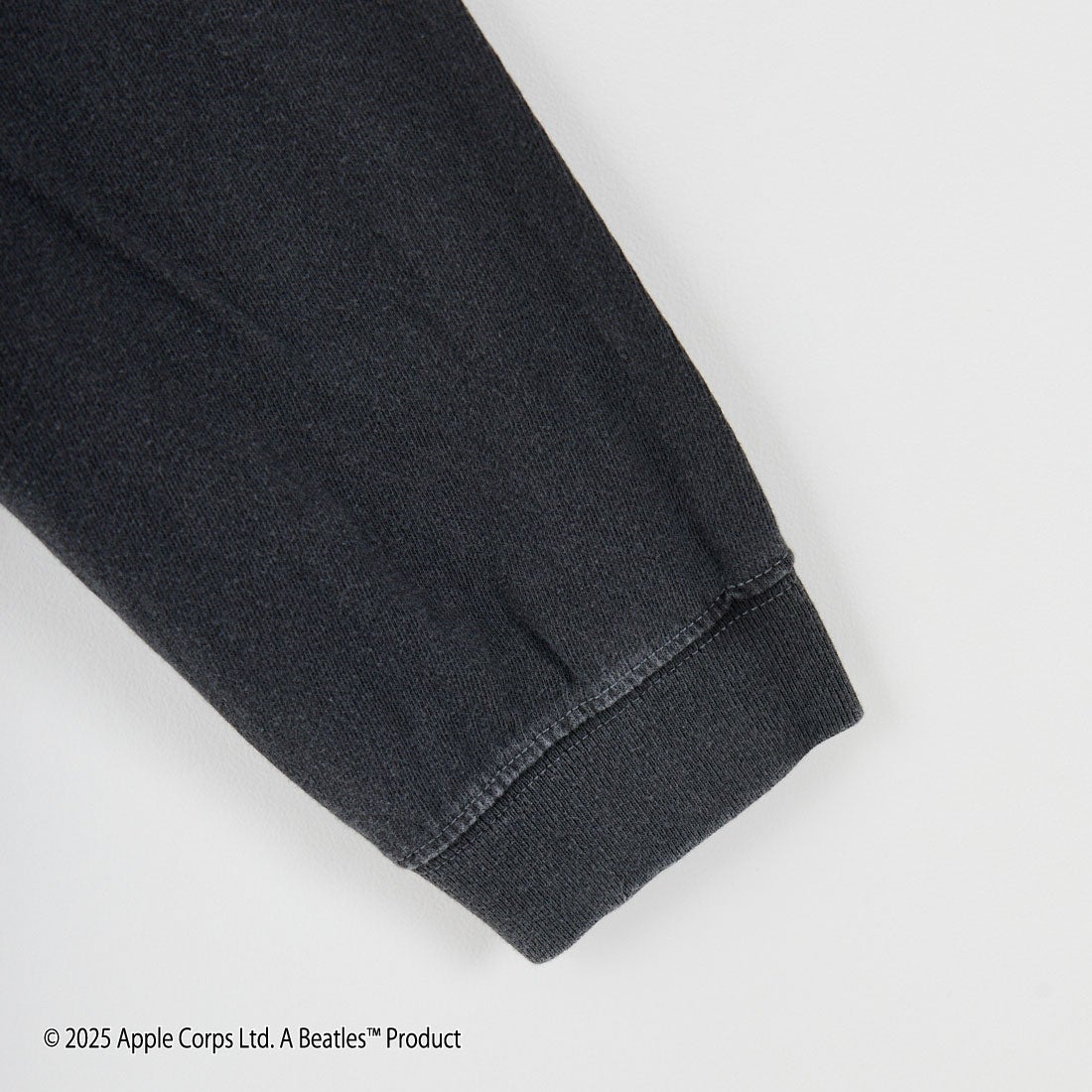 GOOD ROCK SPEED [グッドロックスピード] 別注 THE BEATLES ロゴプリントロングスリーブTシャツ [INTN-046-JF] CHARCOAL